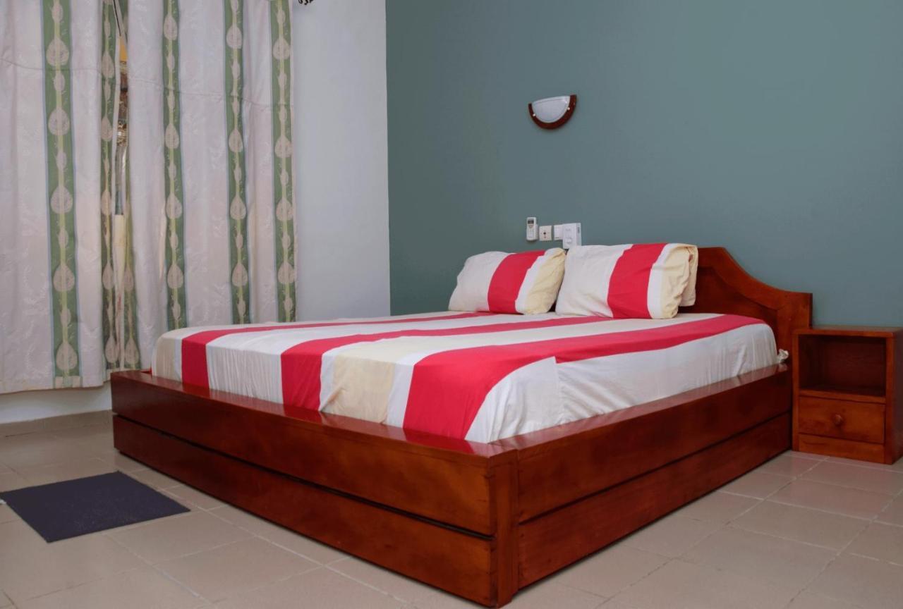 Villa Beach Avepozo Lomé Eksteriør billede